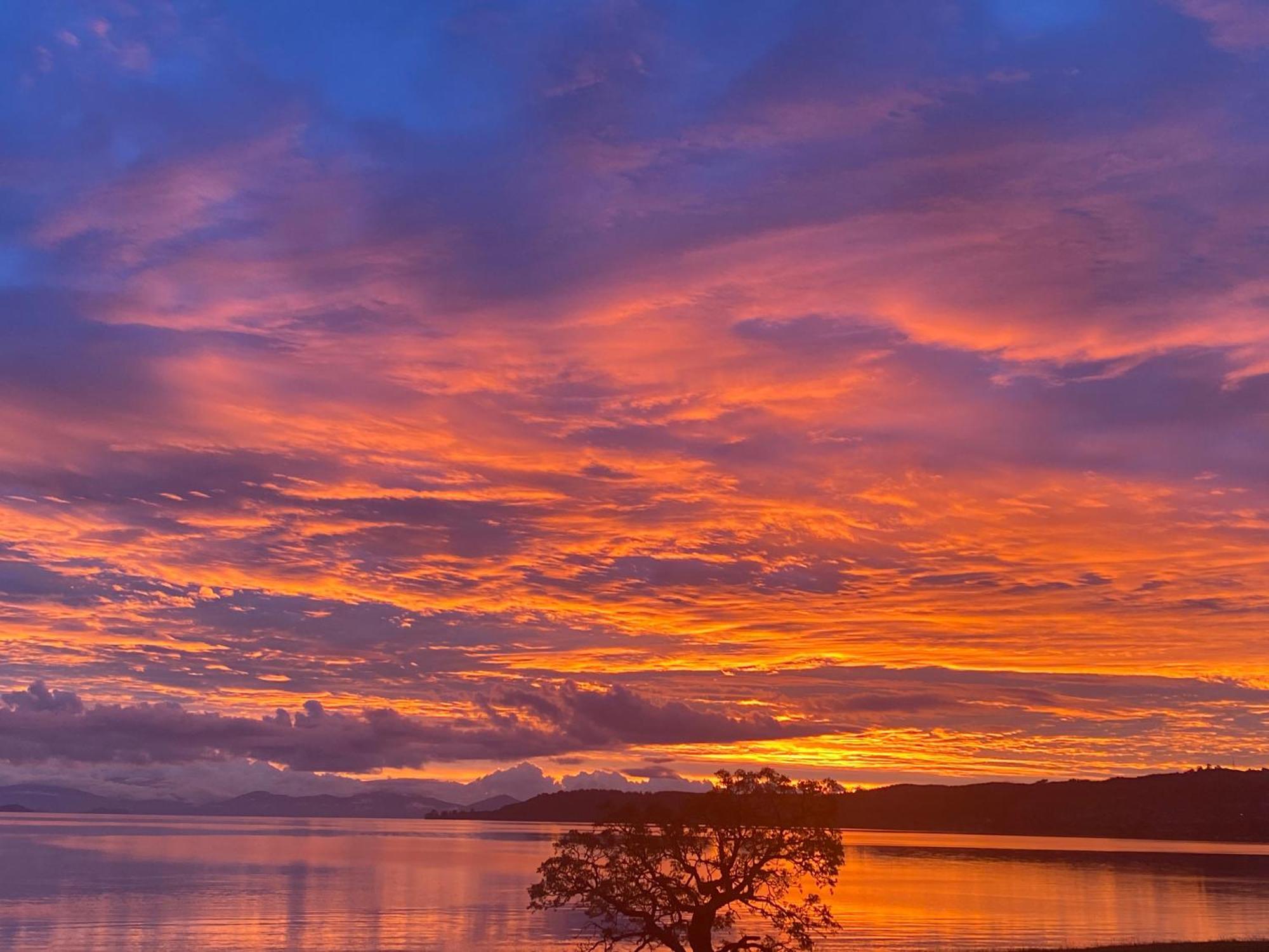 Lakeside Taupo Motel Dış mekan fotoğraf