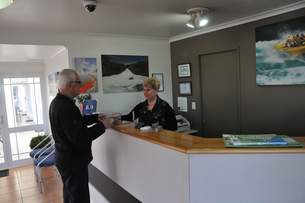 Lakeside Taupo Motel Dış mekan fotoğraf