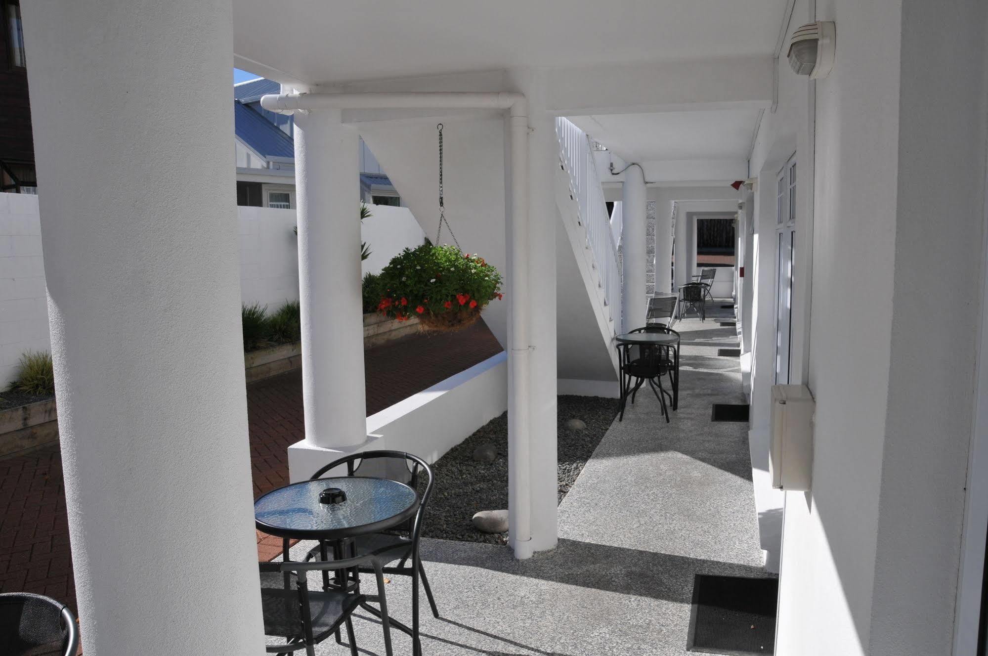 Lakeside Taupo Motel Dış mekan fotoğraf