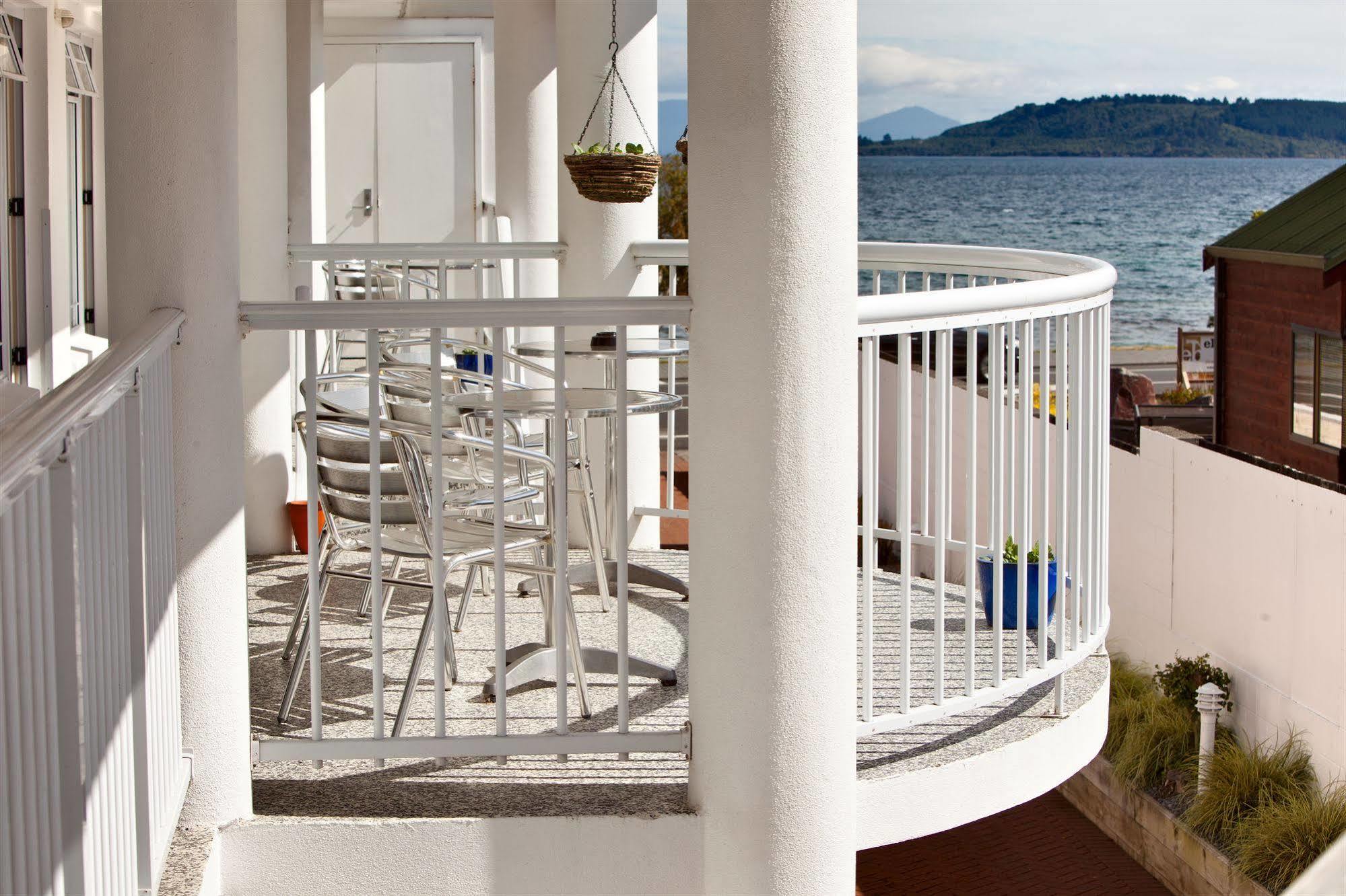 Lakeside Taupo Motel Dış mekan fotoğraf
